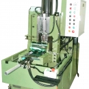 CM-109A自動鎖鈎拉槽機(大) Automatic Milling Machine For Shackle