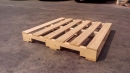 角材挖洞型棧板