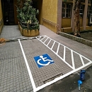 殘障停車位標線