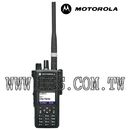 XiR P8660|8668 數位式，GPS，防爆